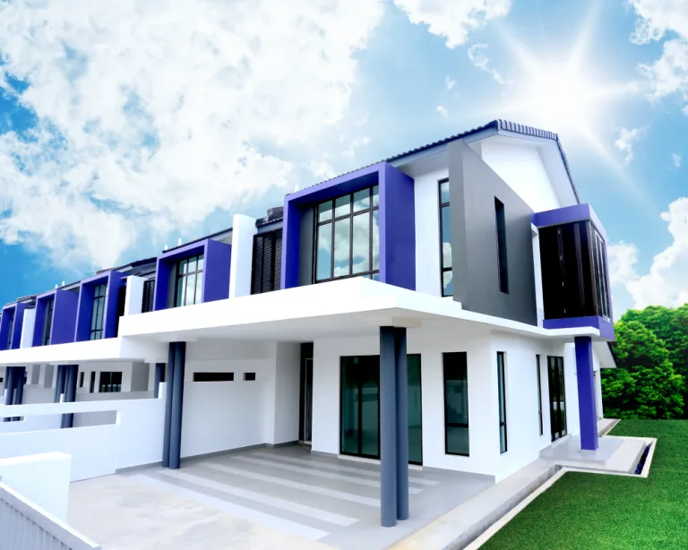 Bandar Tiram corner terrace home in an earlier completed phase