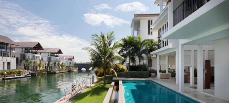 Emerald Bay waterfront homes, Puteri Harbour, Iskandar Puteri