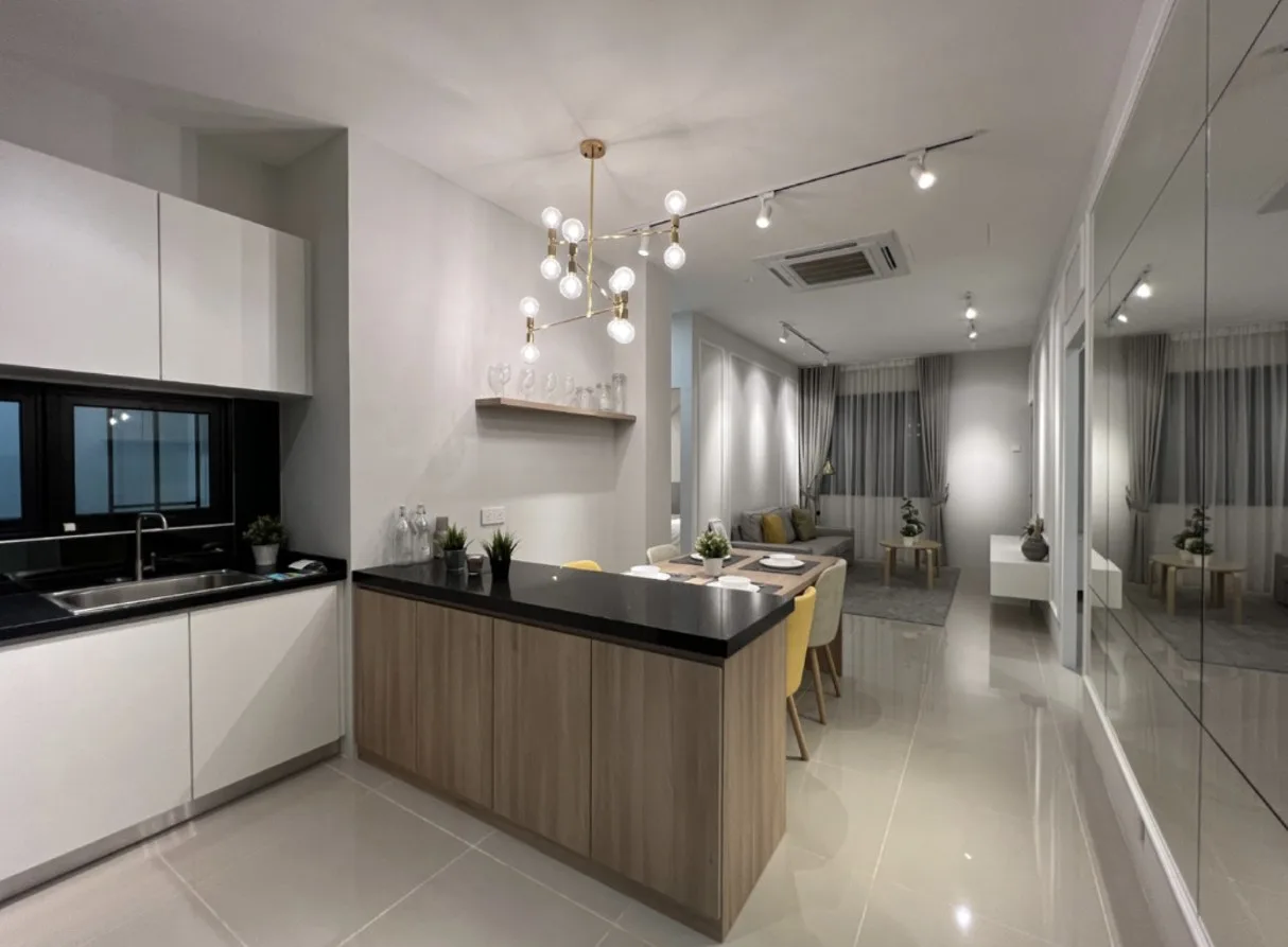 Residensi Rambai Indah, Bukit Mertajam: kitchen and dining area design
